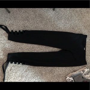 Black joy lab leggings with ties at the ankle